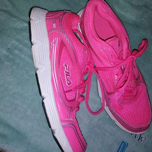 hot pink fila sneakers